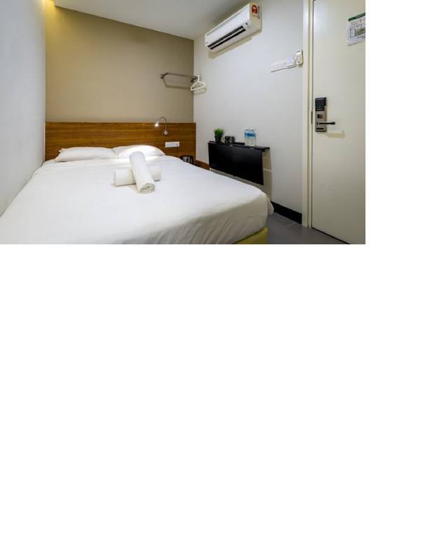 Max Hotel Subang Jaya Exterior photo